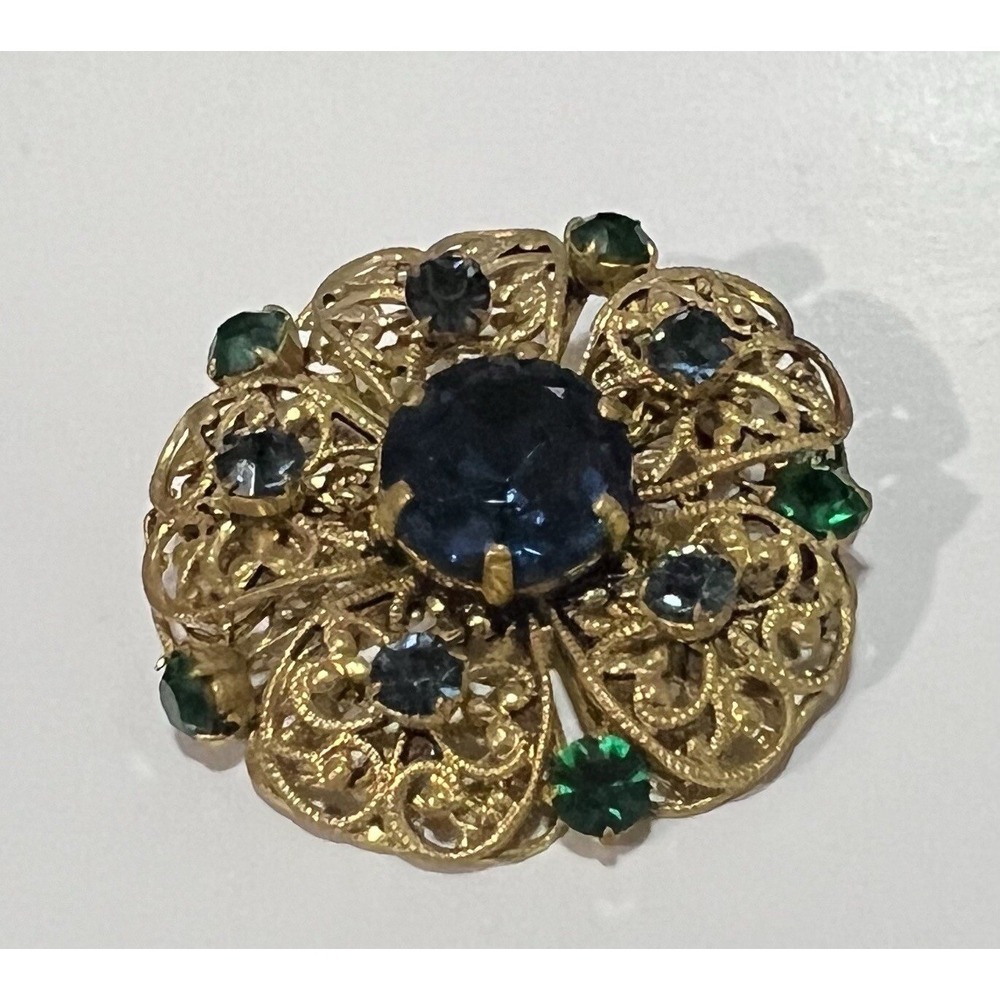 Vintage Crystal Rhinestone pronged Brooch pin open work
